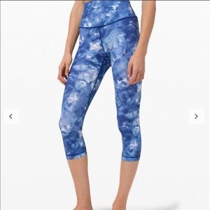 LULULEMON LEGGINGS tie dye size 4🍋